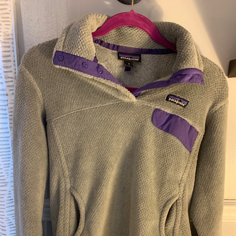 Patagonia Pullover Size M